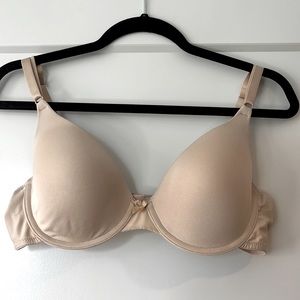 Maidenform nude bra 36D like VS Pink t-shirt bra